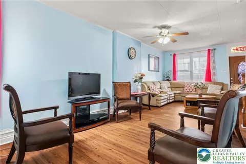 1122 Marion St, Reading, PA 19604 photo 10