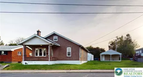 2112 S 1st Ave, Fullerton, PA 18052
