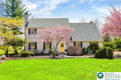 1782 Timothy Ct, Kutztown, PA 19530