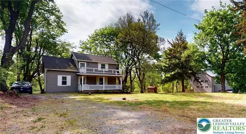 2708 Sullivan Trl, Forks Twp, PA 18040