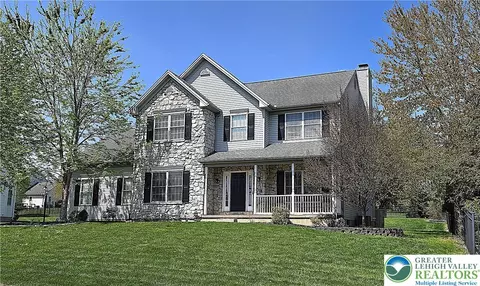 107 Sutton Rd, Palmer Township, PA 18045