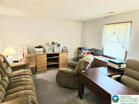 5530 Chenango Dr, Bethlehem, PA 18017 photo 19