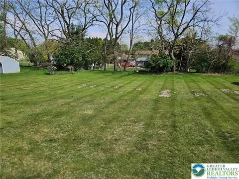 5530 Chenango Dr, Bethlehem, PA 18017 photo 43
