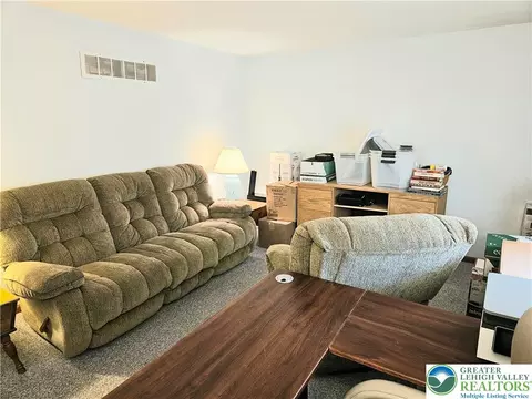 5530 Chenango Dr, Bethlehem, PA 18017 photo 20