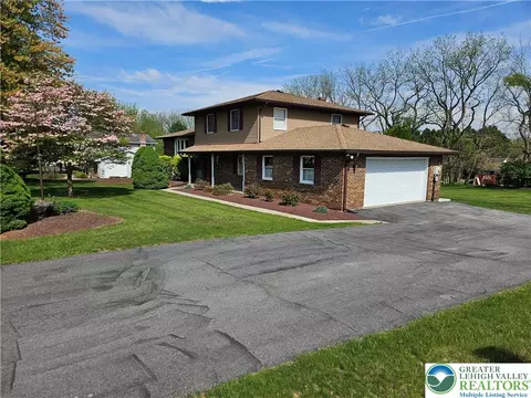 5530 Chenango Dr, Bethlehem, PA 18017 photo 32