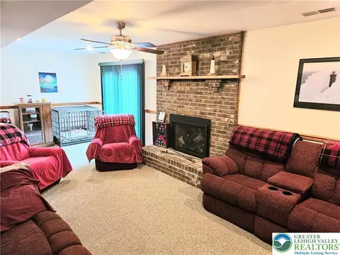 5530 Chenango Dr, Bethlehem, PA 18017 photo 16