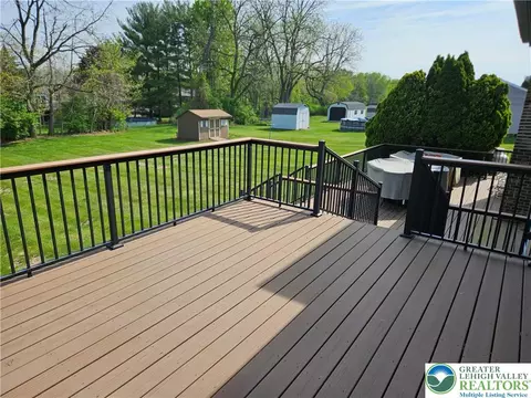 5530 Chenango Dr, Bethlehem, PA 18017 photo 38