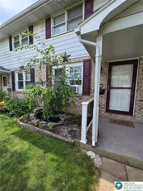 164 28th St, Northampton, PA 18067