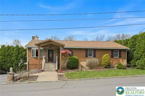 250 W Fell St, Summit Hill, PA 18250