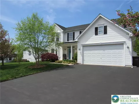 2645 Briana Dr, Pottstown, PA 19464
