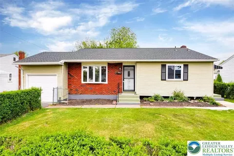 1903 Stonington Rd, Bethlehem, PA 18018