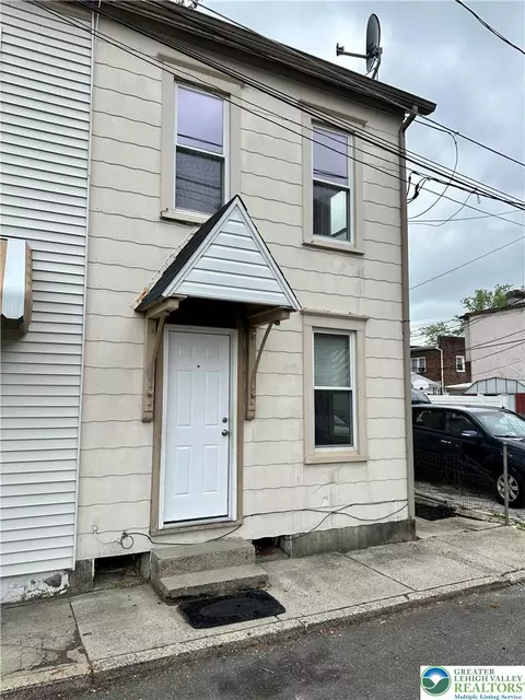 425 N Fulton St, Allentown, PA 18102