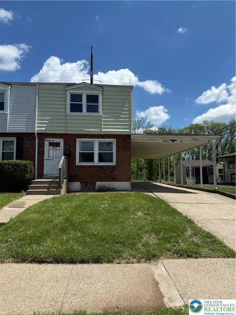 1802 Livingston St, Bethlehem, PA 18017