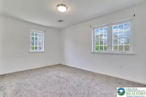 127 Sciota Garden Rd, Sciota, PA 18354 photo 26