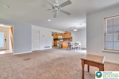 127 Sciota Garden Rd, Sciota, PA 18354 photo 12