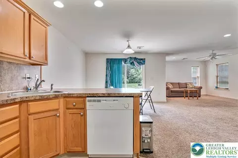 127 Sciota Garden Rd, Sciota, PA 18354 photo 21