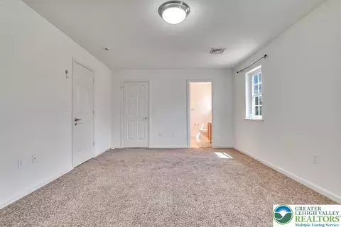 127 Sciota Garden Rd, Sciota, PA 18354 photo 32