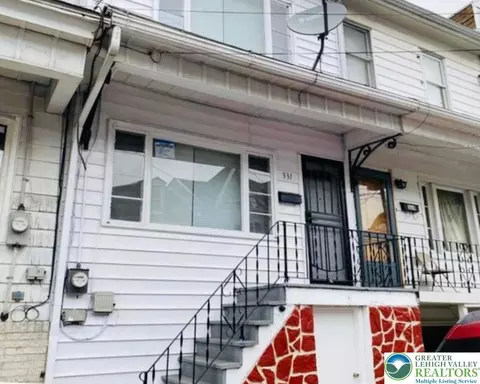 331 W Lloyd St, Shenandoah, PA 17976