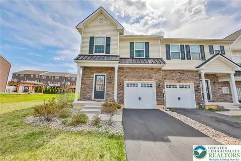 1381 Caspian St, Allentown, PA 18104