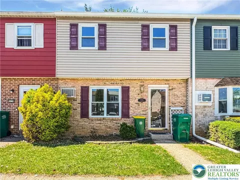 1174 Driver Pl, Wescosville, PA 18106