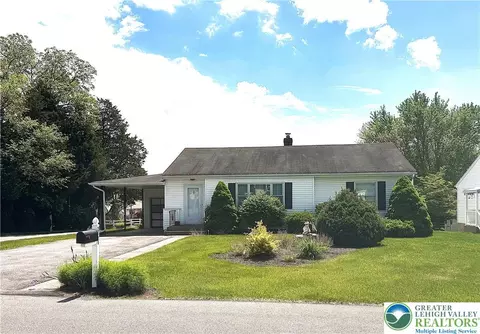 2728 Helen St, Allentown, PA 18104