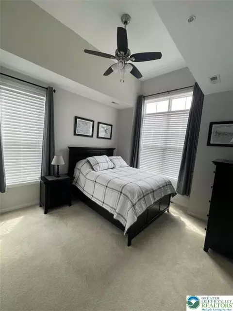 Bedroom - 6907 Cedar Dr, Bath, PA 18014 photo 1 of 4