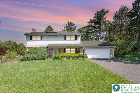 4844 Londonderry Rd, Harrisburg, PA 17109