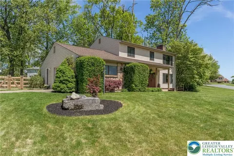 3615 Nicholson Rd, Bethlehem, PA 18020