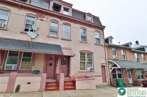 427 5th St, Fullerton, PA 18052