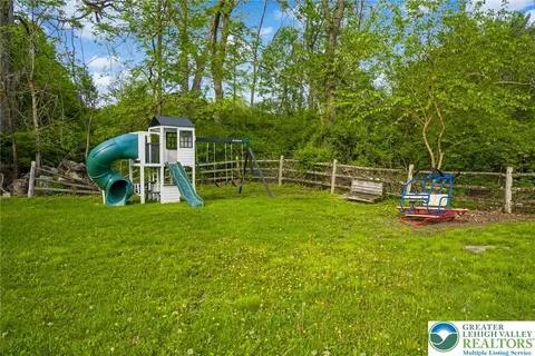 707 Alpha Rd, Wind Gap, PA 18091 photo 34