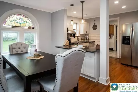 707 Alpha Rd, Wind Gap, PA 18091 photo 10