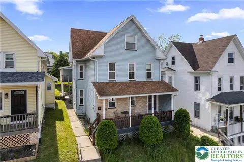 332 N 2nd St, Lehighton, PA 18235