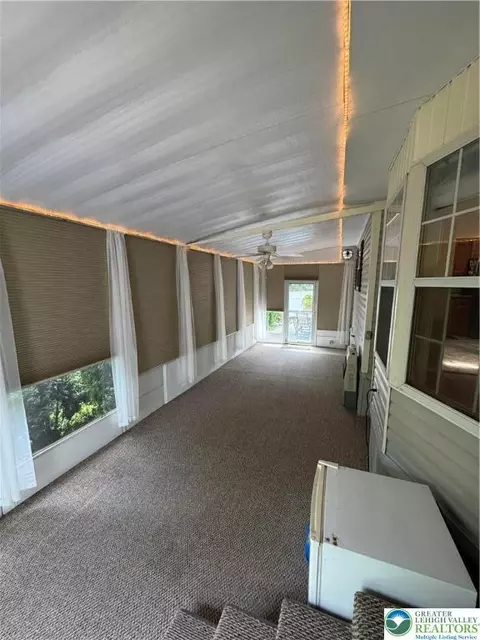 18 Springridge Rd, Bath, PA 18014 photo 8