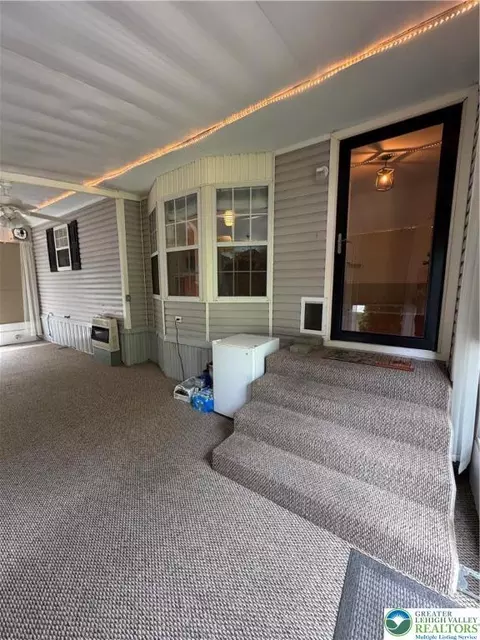 18 Springridge Rd, Bath, PA 18014 photo 9