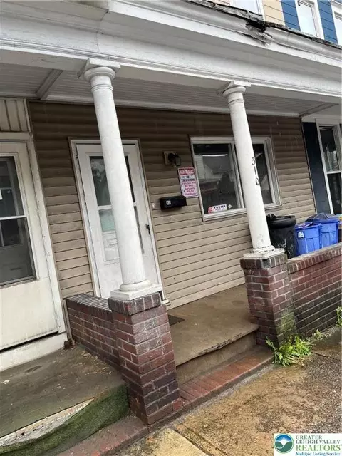 310 E Broad St, Tamaqua, PA 18252