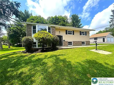 2926 W Beersville Rd, Bath, PA 18014