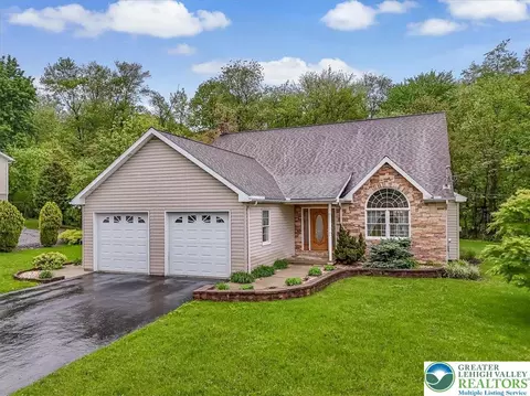 280 Center Rd, Lehighton, PA 18235