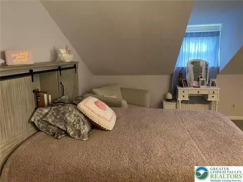 Bedroom - 3516 Pine Ave, Reading, PA 19606 photo 3 of 4