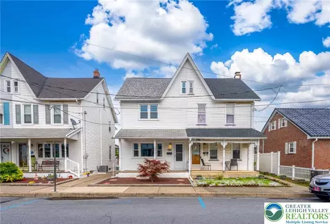 1419 Dewey Ave, Northampton, PA 18067