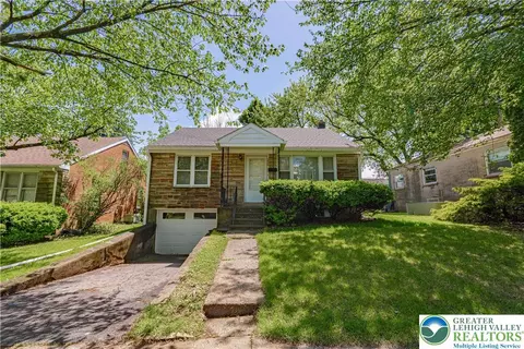 330 E Market St, Bethlehem, PA 18018