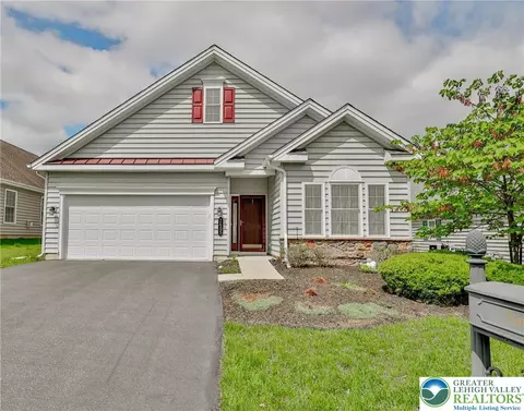 2605 Victory Way, Bethlehem, PA 18017