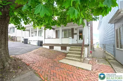 217 N Lehigh St, Tamaqua, PA 18252