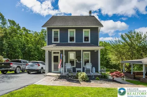 55 Ridge Rd, Bangor, PA 18013