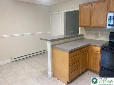 412 E Goepp St, Bethlehem, PA 18018 photo 5