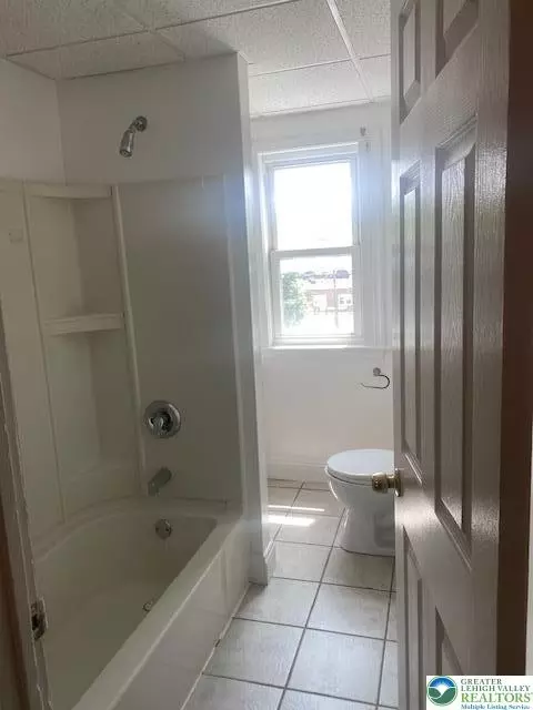 412 E Goepp St, Bethlehem, PA 18018 photo 13