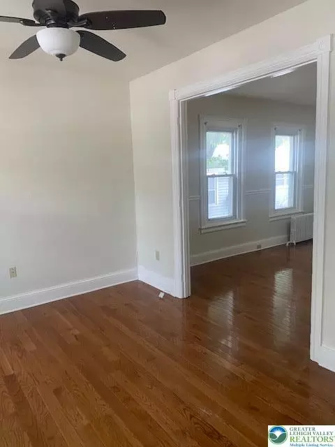 412 E Goepp St, Bethlehem, PA 18018 photo 8