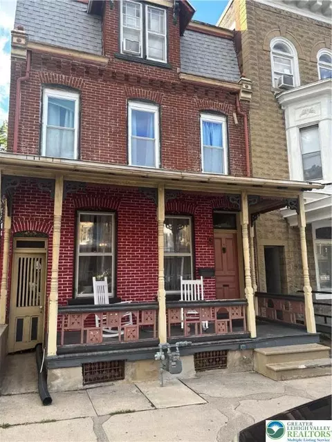1437 W Linden, Allentown, PA 18102