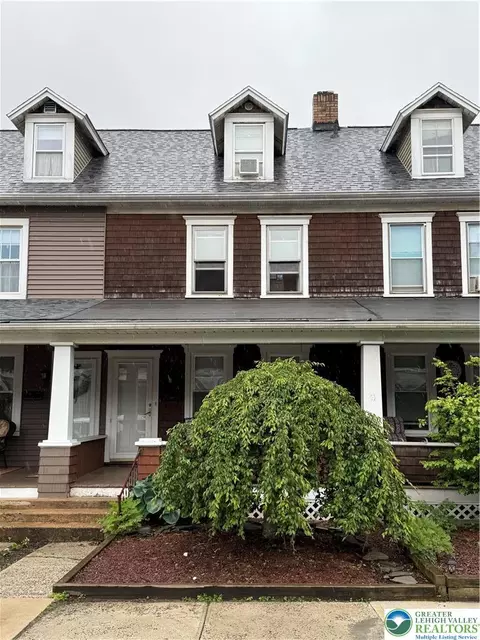 484 Franklin Ave, Palmerton, PA 18071
