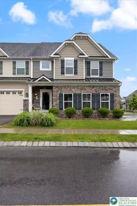 2585 Raya Way, Bethlehem, PA 18020