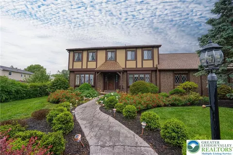 1340 Brassie St, Wescosville, PA 18106